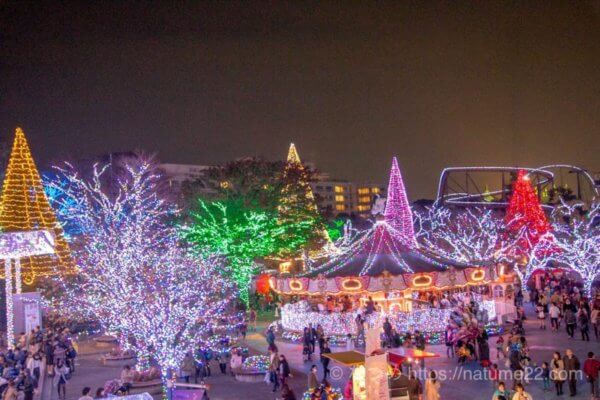 よみうりランド・ジュエルミネーション、アトラクションのライトアップの写真