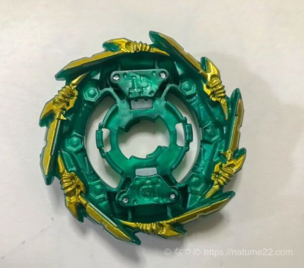 ベース:ブシンの写真